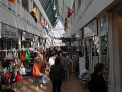 Shopping in der Seebrücke Heringsdorf