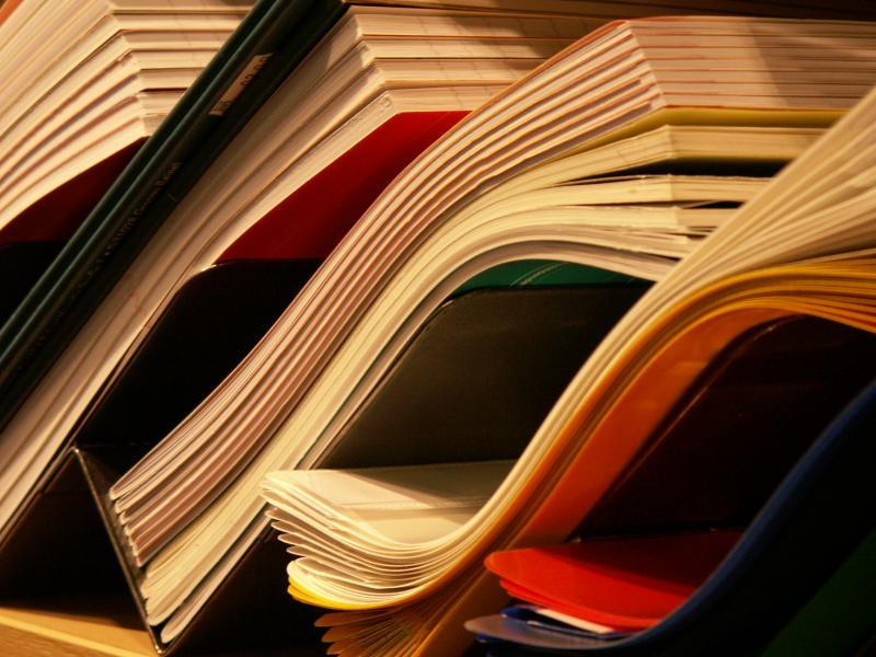 Vertragsunterlagen und Dokumentenmappen