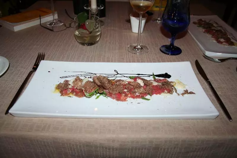 Carpaccio mit Trüffeln