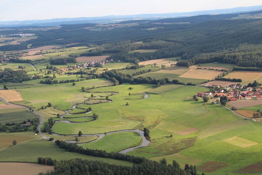 File:Schwarzach Schwarzhofen 2012 01.jpg
