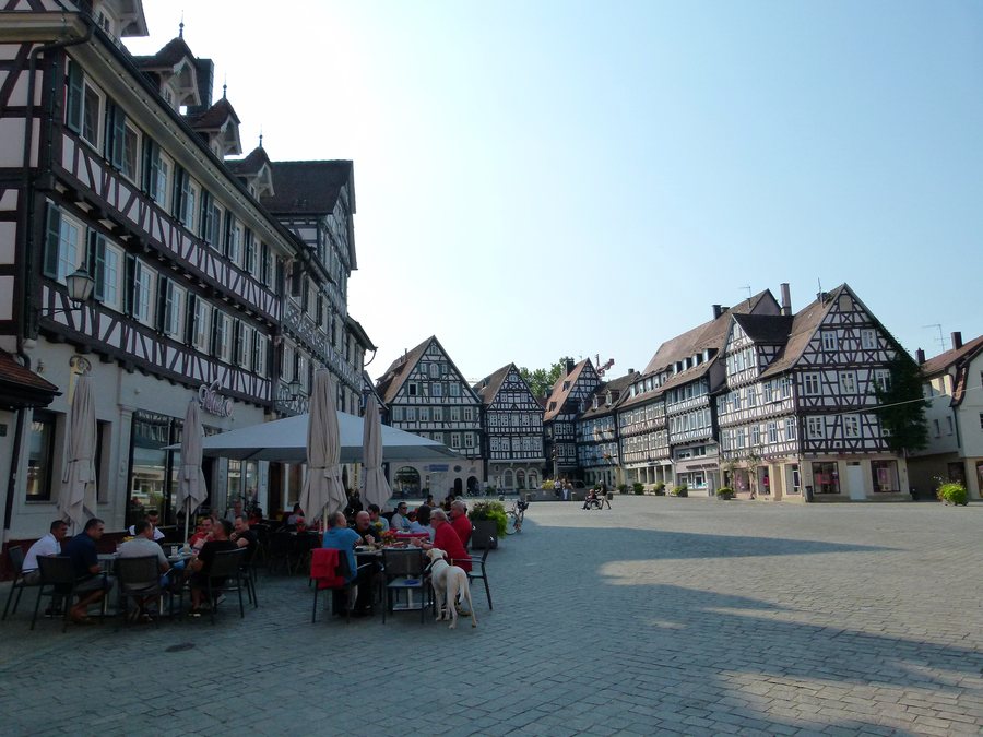 File:Marktplatz Schorndorf (1).jpg