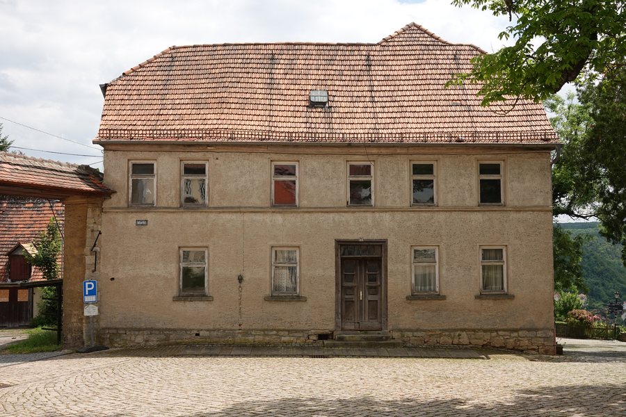 File:Dornburg Markt1 ehem.Apotheke.jpg