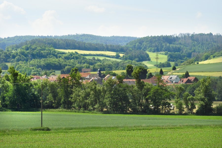 File:Landschaftsschutzgebiet Fuldatal bei Konnefeld (2).jpg