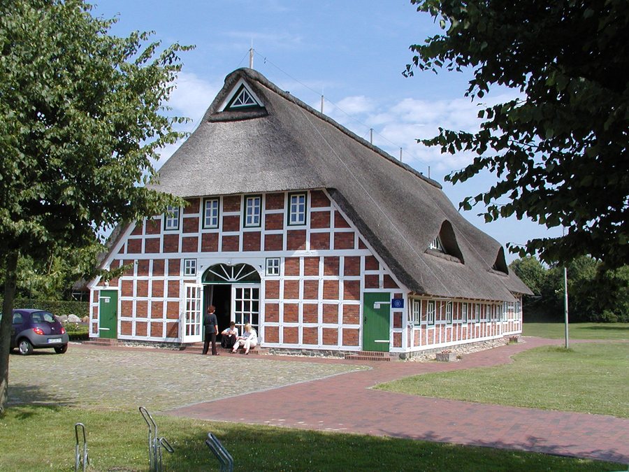 File:Lamstedt 2006 - Bördehuus - by-RaBoe 003.jpg