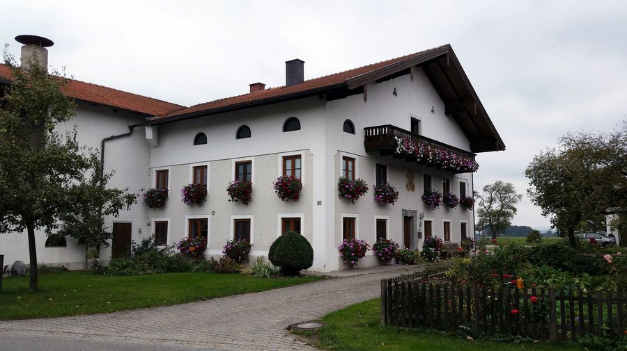 Petting, Seestraße 21