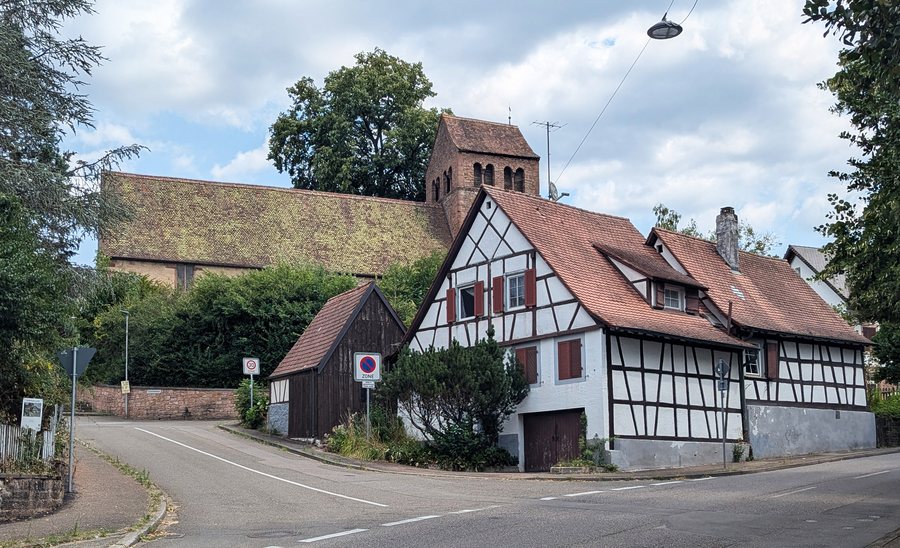 File:Lahr-Burgheimer Kirche-104-sued-2026-gje.jpg