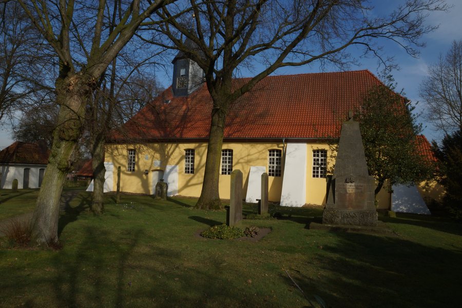 File:Husum (Nienborg) Església de Jaume.jpg
