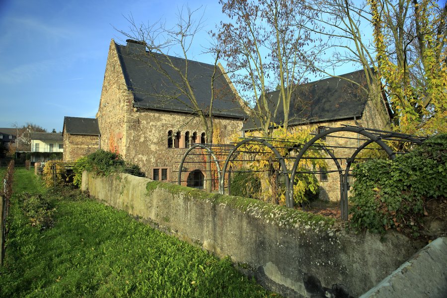 Graues Haus, Winkel