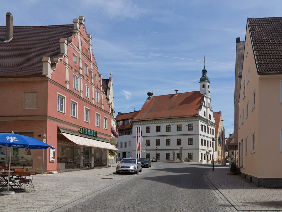 Gundelfingen an der Donau, Bürgerhaus and town hall