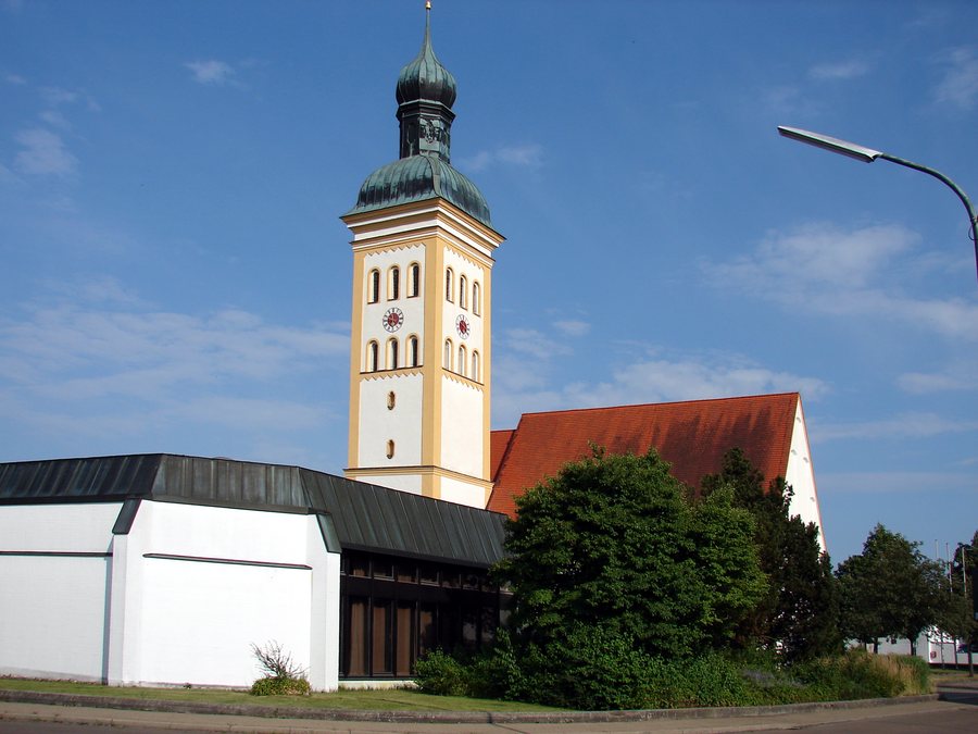 File:Baar-Ebenhausen Pfarrkirche Mariä Himmelfahrt 01.jpg
