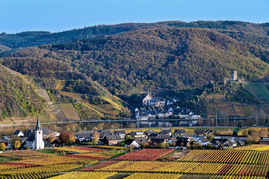 Beilstein an der Mosel mit Burg Metternich und Ellenz