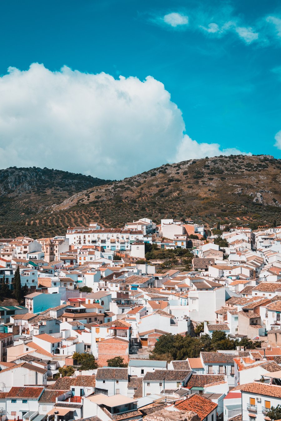 File:Luque, perched on a hill (Unsplash).jpg