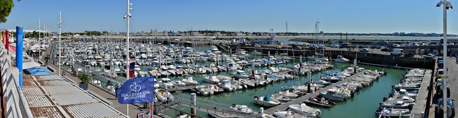 Vue panoramique du port de plaisance de Royan, Charente-Maritime, France