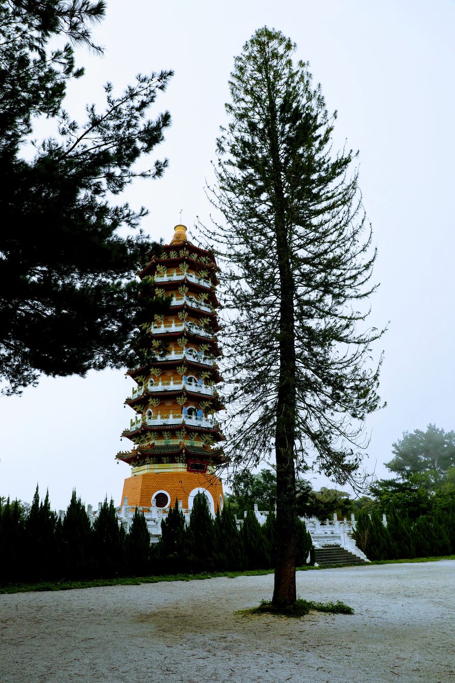 Ci-En-Pagode mit Blick über den Sun Moon Lake in Yuchi, Nantou
