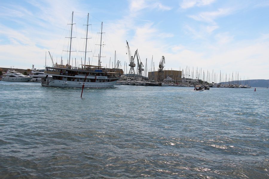 Hafenpromenade Obala bana Berislavića in Trogir