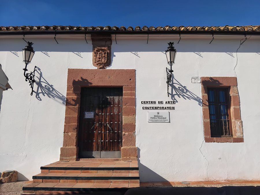 File:Biblioteca Pública Municipal de Pedro Abad.jpg