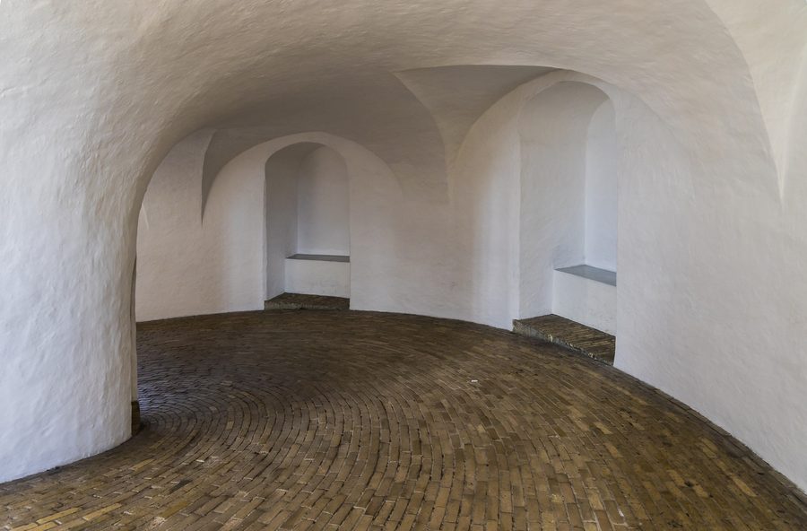 Innenansicht der Spiralrampe im Rundetaarn in Kopenhagen