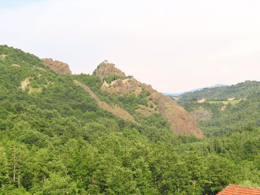Ruinen der Rocca di Gusaliggio in Valmozzola