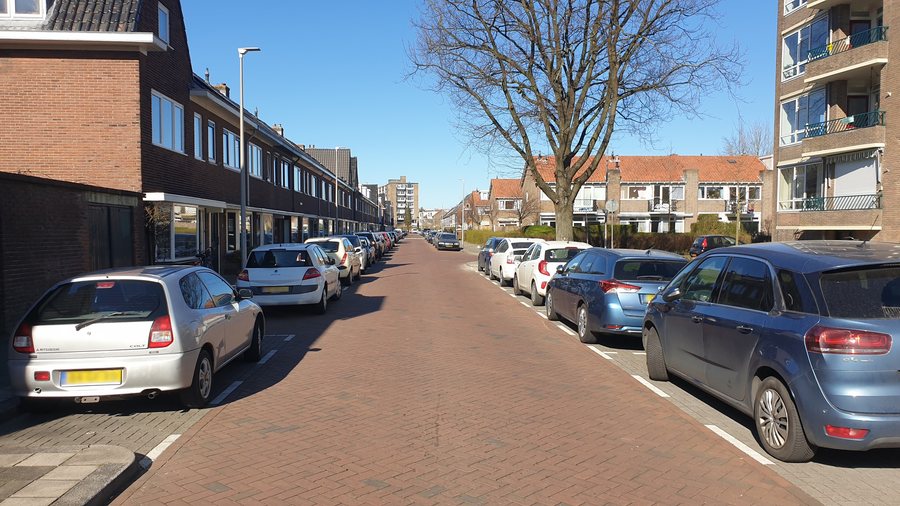 File:Detmoldstraat (street in Utrecht, the Netherlands).jpg