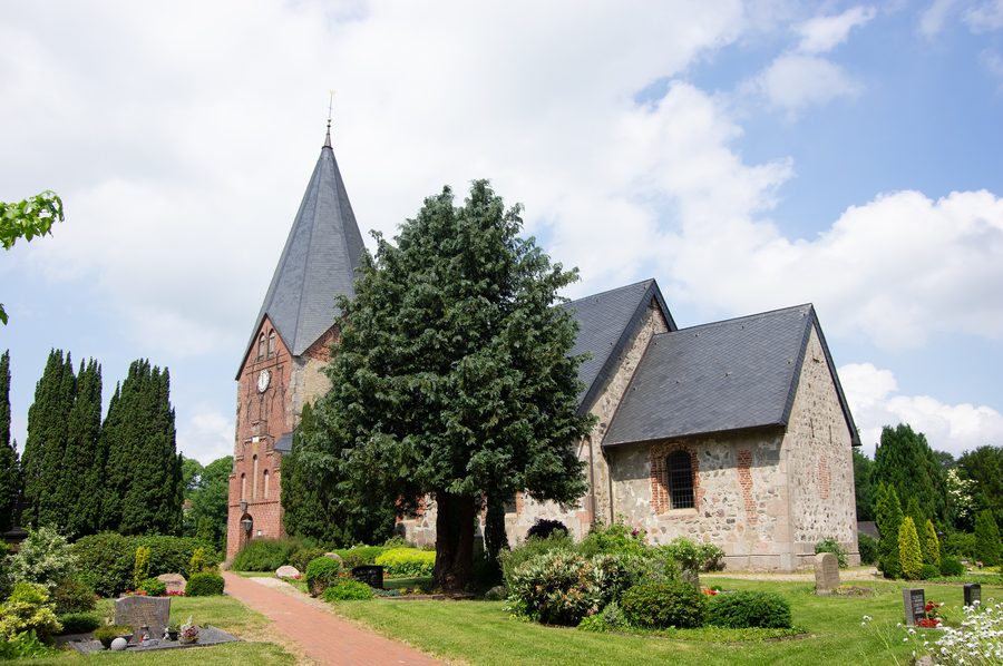 St. Nicolai-Kirche im Ortsteil Groß Quern von Steinbergkirche