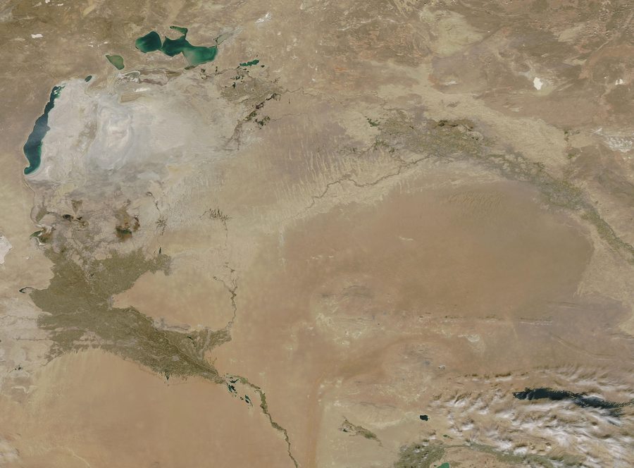 Satellitenbild der trockenen Mitte Zentralasiens.