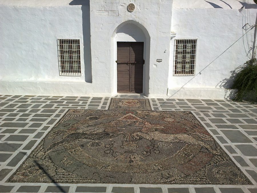 Agia Triada in Adamantas auf Milos