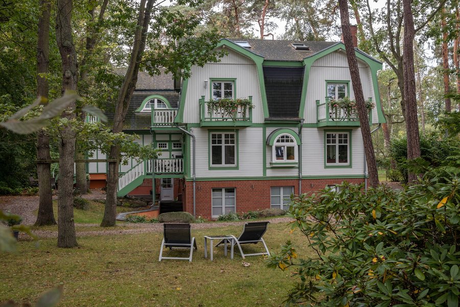 File:2019 Boltenhagen Strandpromenade 34 01.jpg