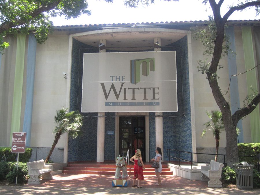 Eingang des Witte Museum in San Antonio, Texas
