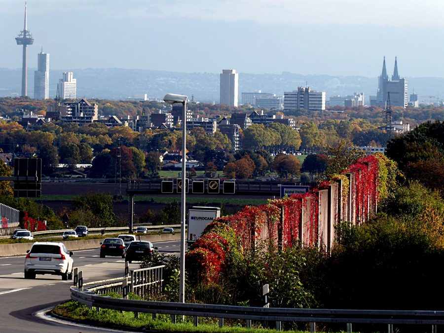 Blick von Frechen nach Osten über Köln mit dem Kölner Dom