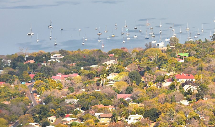 Blick auf Schoemansville im Hartbeespoort-Gebiet