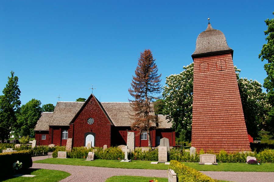 File:Hammarö kyrka 1.jpg