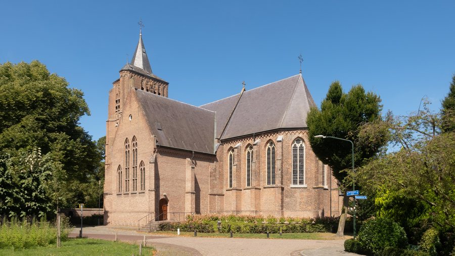 File:Son en Breugel - Breugel, de Sint-Genovevakerk RM34121 IMG 4434 2024-08-11 12.49.jpg