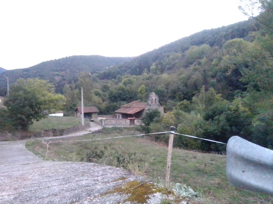 File:Vada (Vega de Liébana).jpg