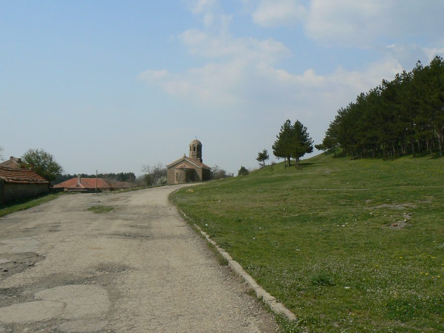 Kirche „Saint Petka“ im Dorf Gorno Aleksandrovo, Bulgarien