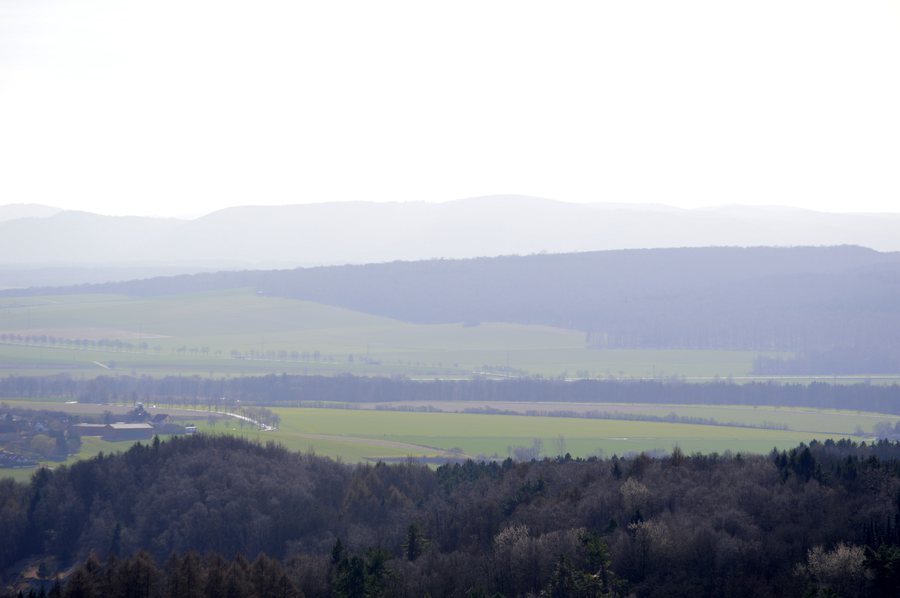 Landschaftsschutzgebiet Waldgürtel zwischen Salzgitter-Osterlinde und Salzgitter-Bad - Blick vom Bismarckturm in Richtung Harz