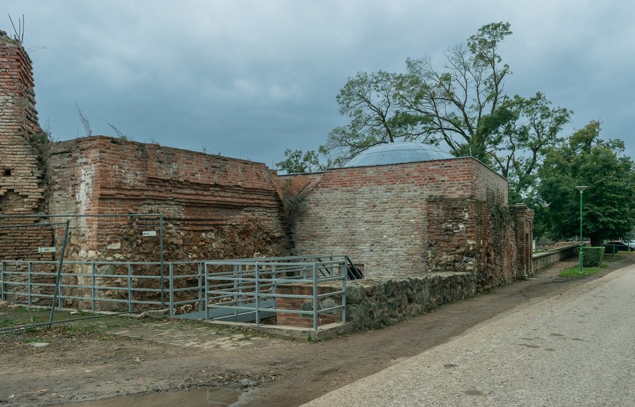 File:Hammam in Ilok (1).jpg