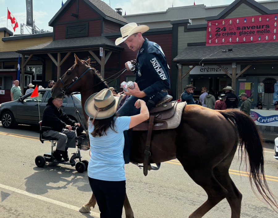 Reiter beim Festival Western de Saint-Tite