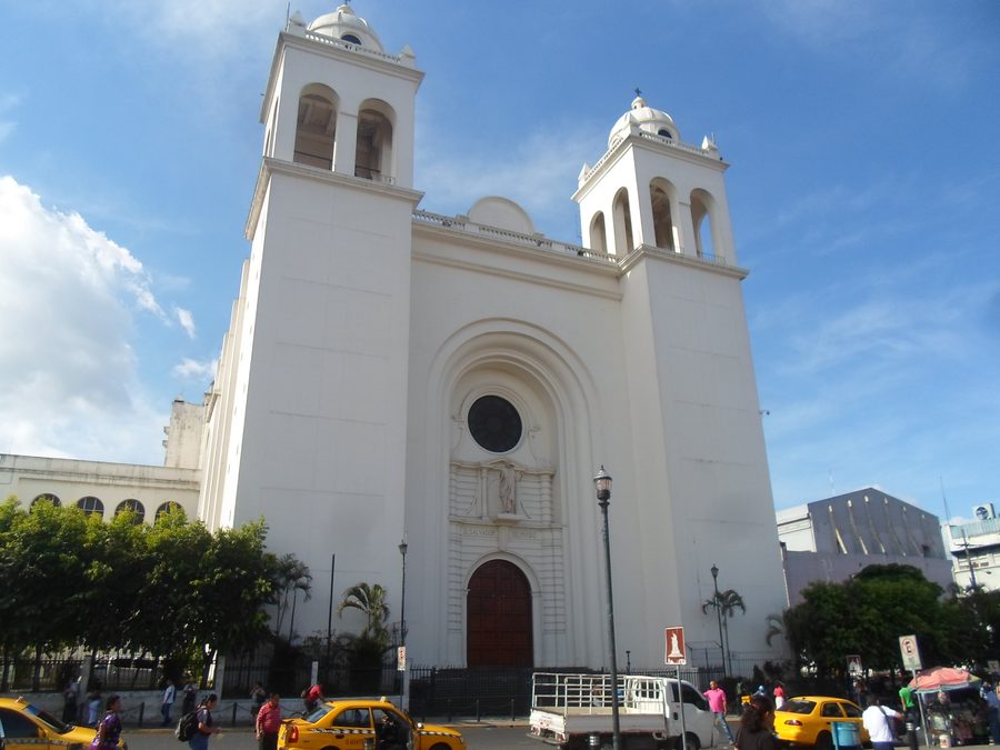 Metropolitankathedrale von San Salvador