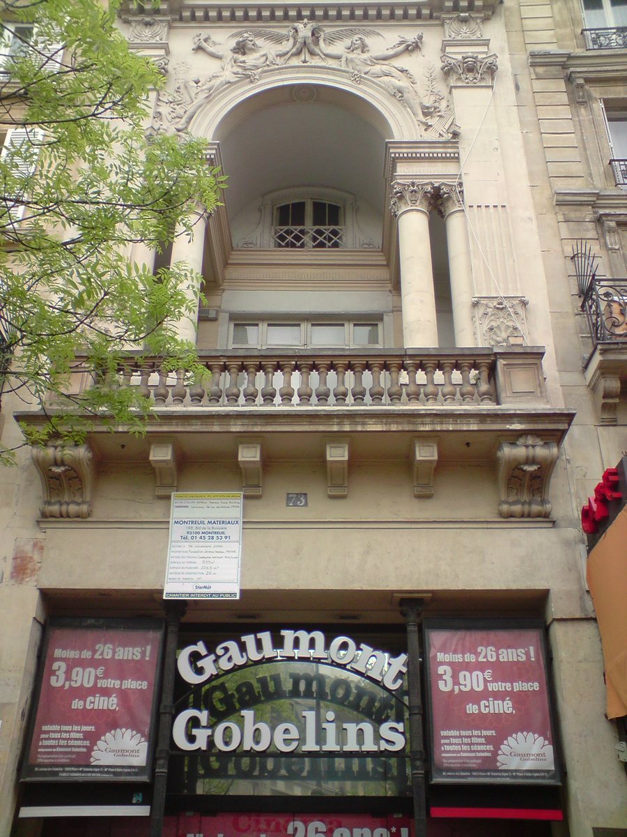 File:Gaumont Gobelins, April 26, 2009.jpg