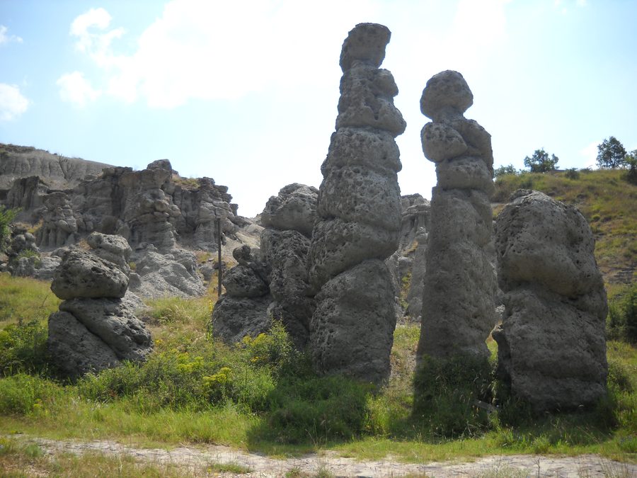 Natürlich geformte Steinsäulen von Kuklica nahe Kratovo