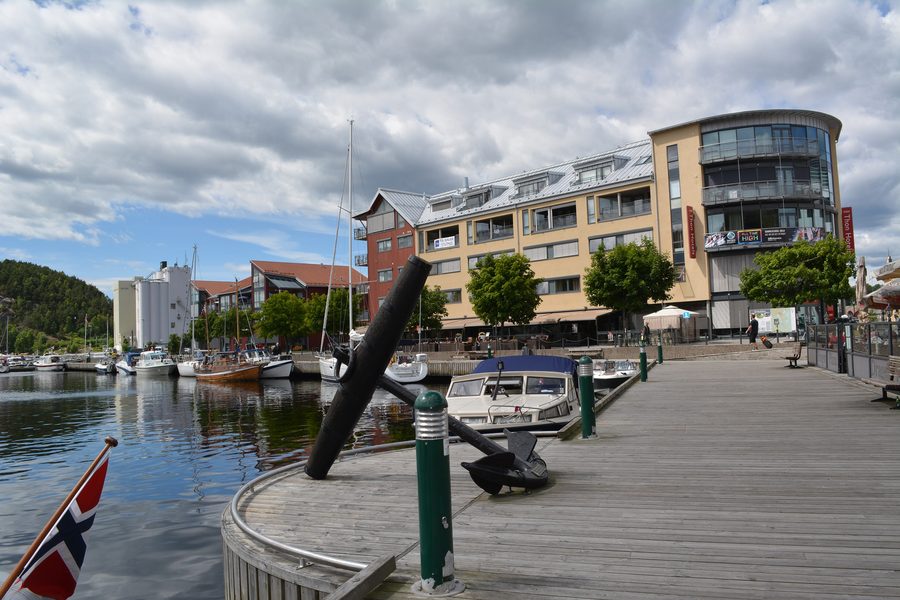 Alter Stadthafen von Halden am Wasser