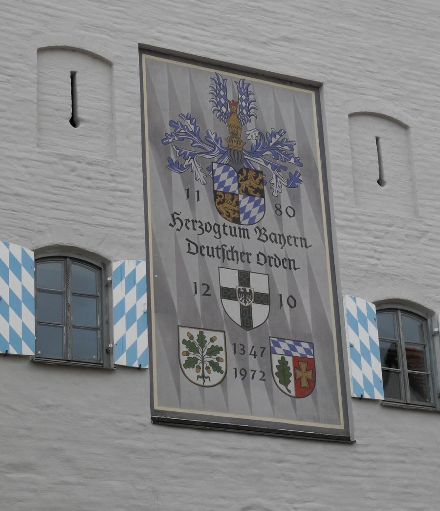 Unteres Tor von Aichach von der Stadtseite