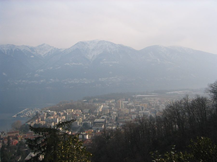 Blick auf Locarno und den Lago Maggiore von Madonna del Sasso