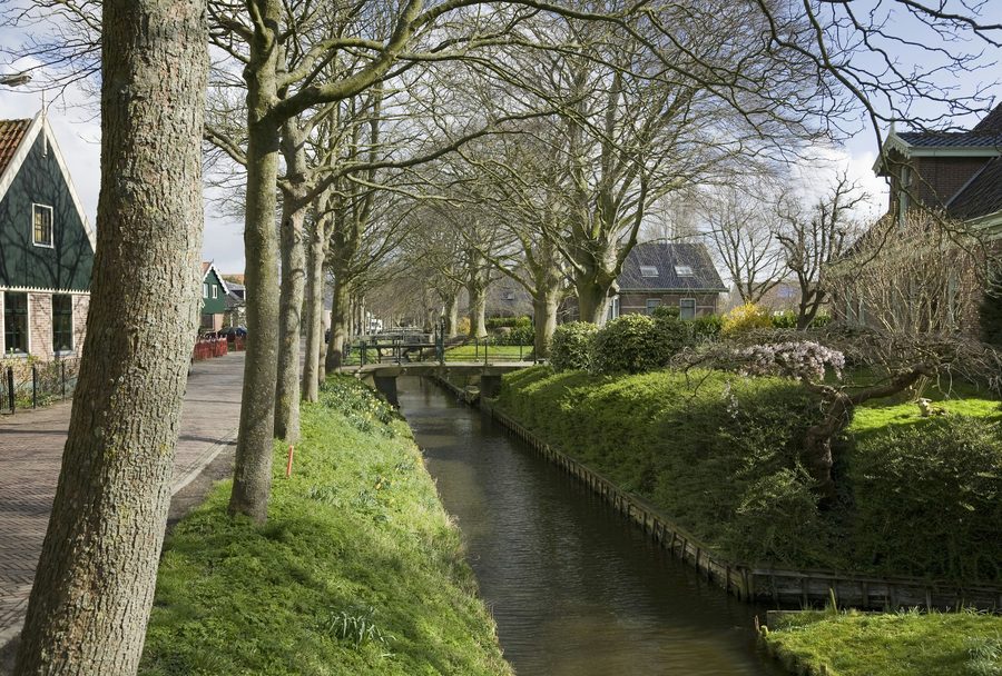 Historisches Dorfbild an der Dorpsweg in Twisk
