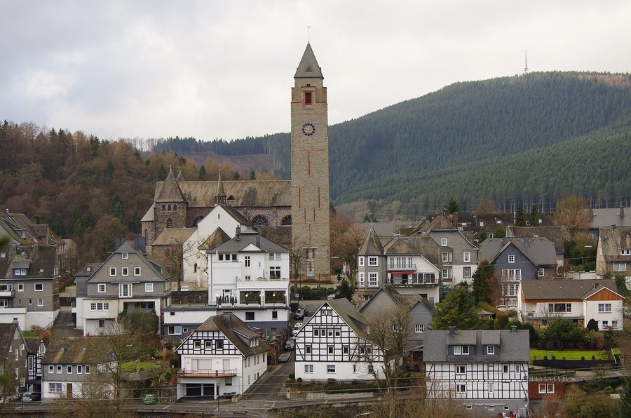 Das Zentrum von Schmallenberg, gesehen vom Ahberg