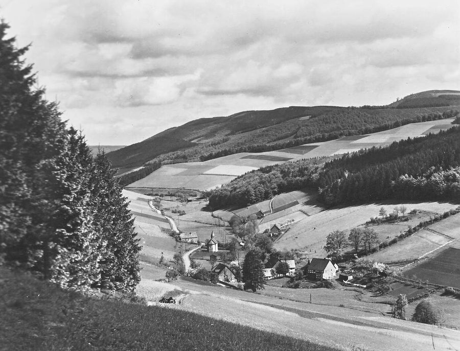 Valmetal südlich von Bestwig-Ramsbeck mit Obervalme