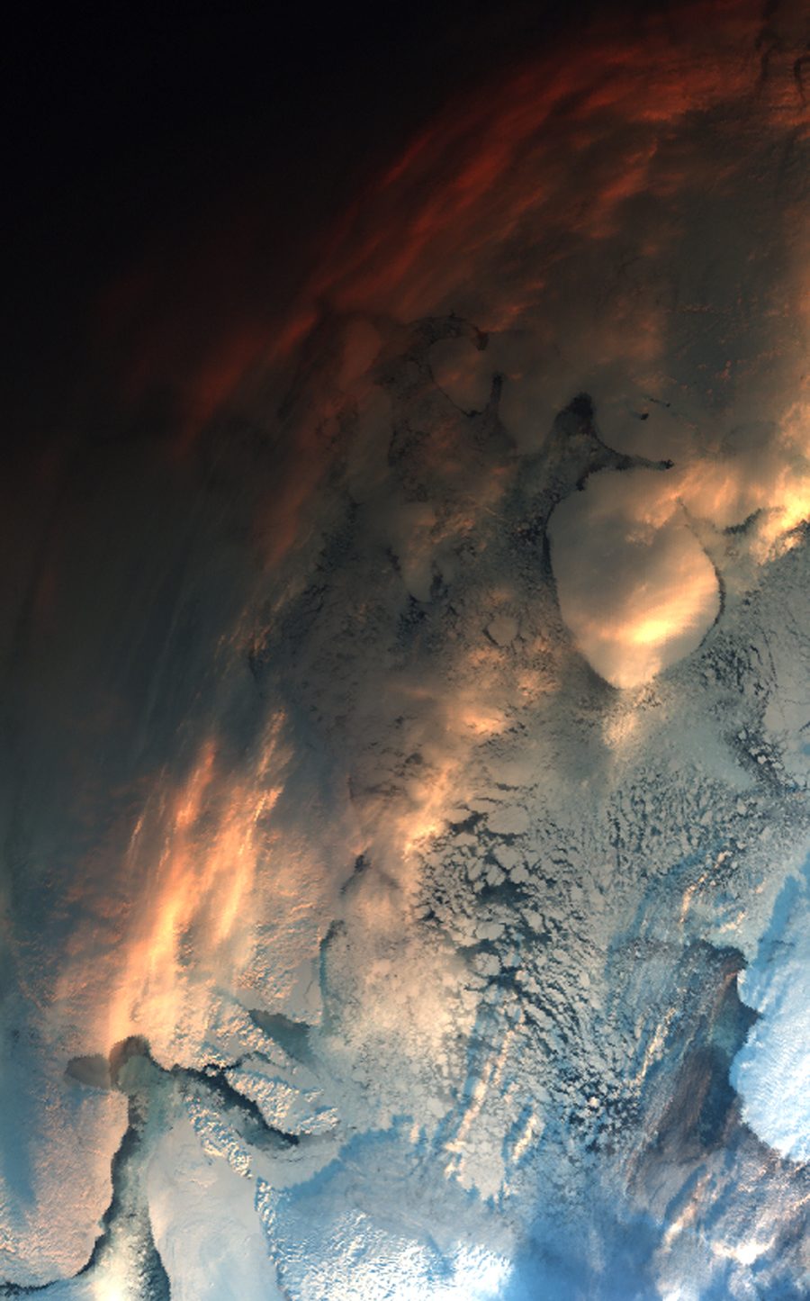Satellitenaufnahme des schneebedeckten Nunavut in der kanadischen Arktis