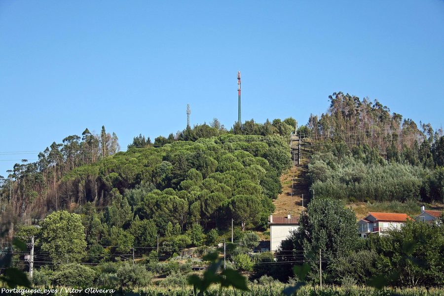 Blick vom Miradouro do Senhor do Mundo über die Landschaft bei Mortágua