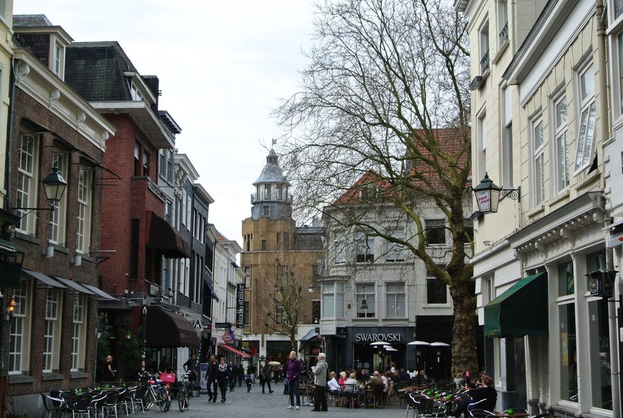 Stadsbeeld in Breda, Nederland