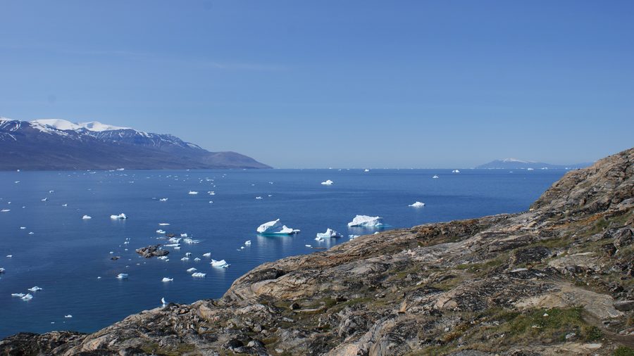 Qasigissat-Bucht auf Uummannaq mit Landschaften des Uummannaq-Fjords
